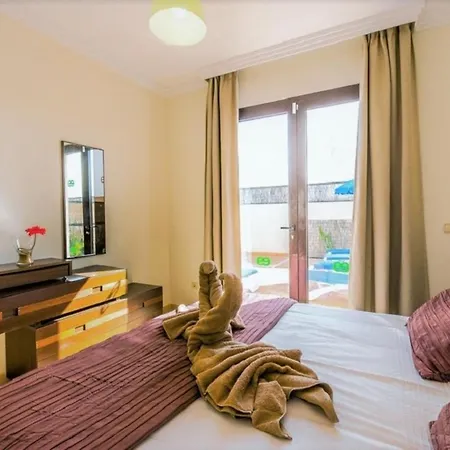 3-bed On Private Complex With Tennis Court Villa